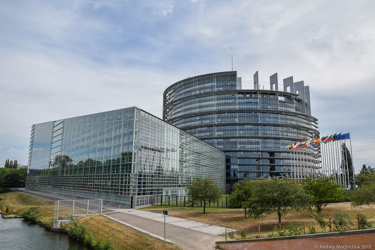 Купол здания Европарламента в Страсбурге
