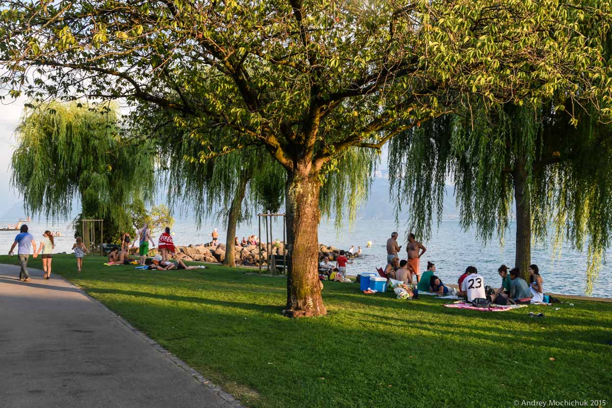 Пикники на берегу Женевского озера